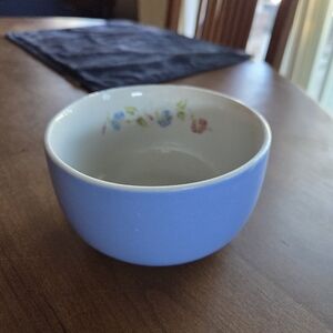 Hall's Superior Quality Kitchenware  Periwinkle Blue Morning Glory Bowl